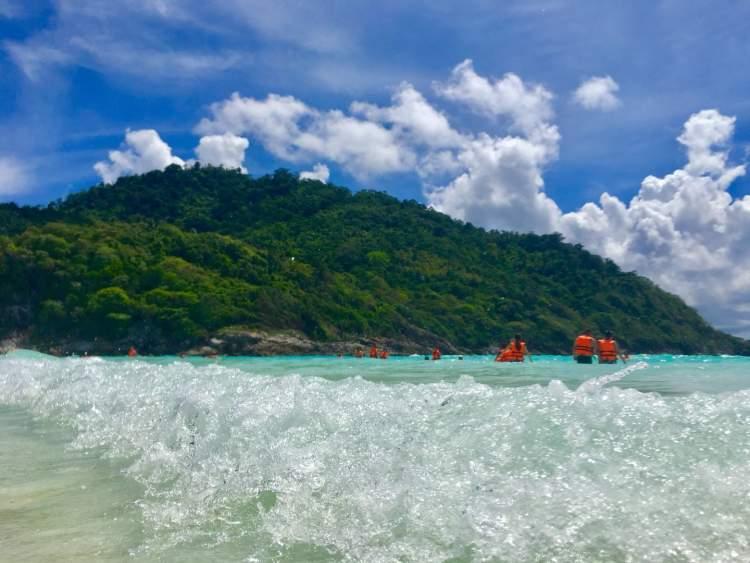 目前去泰国旅游安全吗最新消息