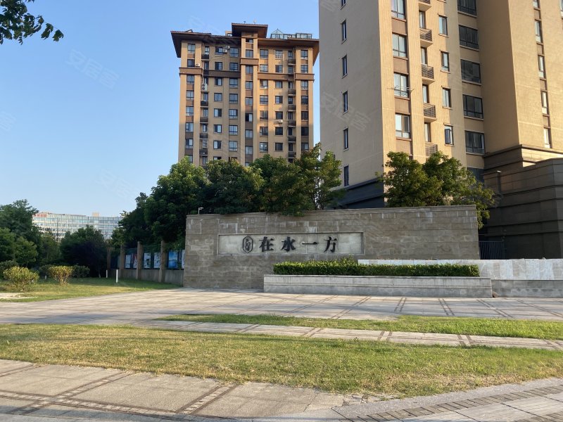 盐城在水一方最新价格