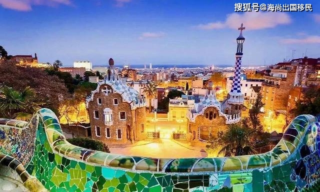 2025年新澳门夭夭好彩,澳门，一个充满活力和魅力的城市，在时间的洗礼下愈发展现出其独特的魅力。随着时代的发展，澳门正以其独特的姿态，迎接未来的挑战和机遇。本文将围绕澳门、新面貌、未来展望等关键词展开，探讨澳门在走向未来的道路上所展现出的风采和潜力。