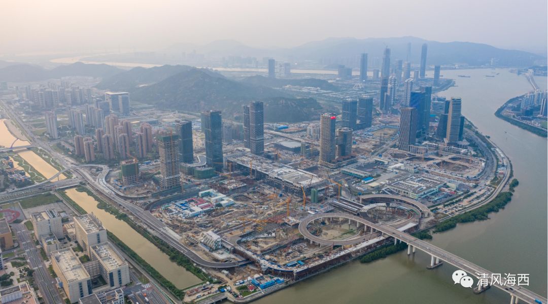 2025新澳门资料免费长期,澳门是一个充满活力和魅力的城市，它拥有丰富的历史文化和现代化的城市风貌。随着时代的发展，澳门也在不断发展和变化，不断展现出新的面貌和机遇。本文将介绍关于澳门未来的发展趋势和变化，特别是关于澳门资料免费长期方面的内容。这些资料对于了解澳门的发展以及把握未来的机遇具有重要意义。同时，本文也将探讨这些资料的获取方式和如何利用这些资料来更好地了解澳门的发展动态。