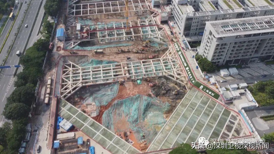 2025年香港挂牌正版大全,探索未来香港市场，挂牌正版大全的演变与机遇（2025展望）
