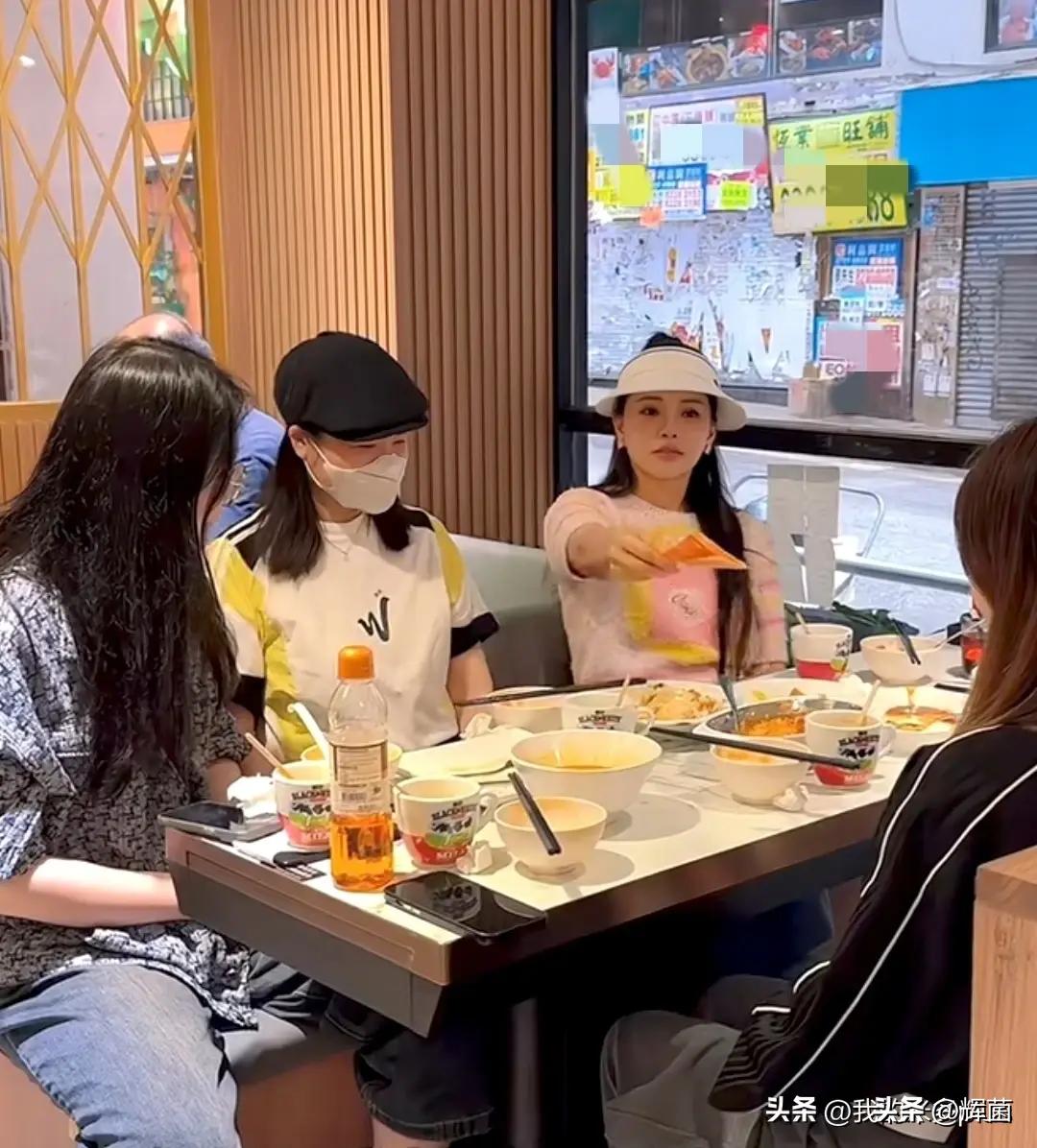 香港四不像图正版资料大全,香港四不像图正版资料大全，深度解析与探索