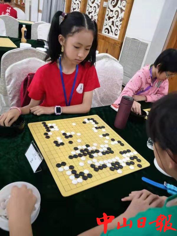 新澳门六开彩正版免费,新澳门六开彩正版免费，探索彩票文化的魅力与责任