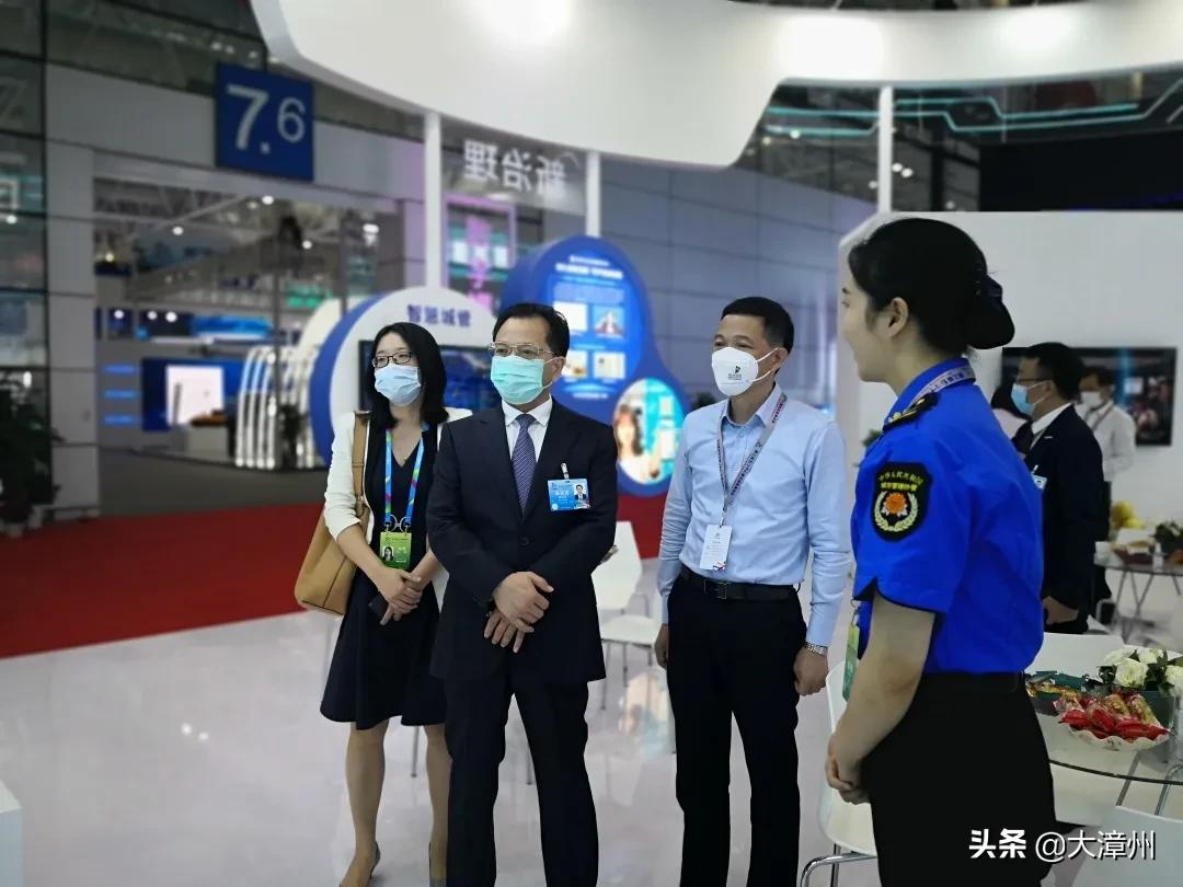 中央已经正式取消城管,中央正式取消城管，城市管理的转型与未来展望
